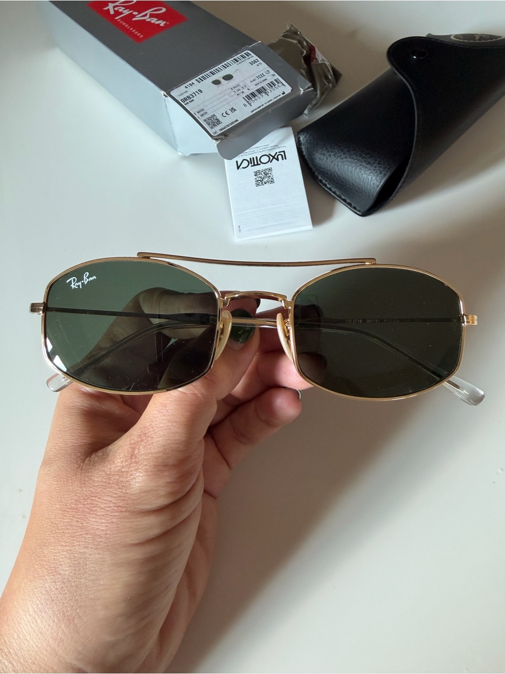 Ray-Ban RB3719 Sunglasses in Arista Gold and G-15 Green